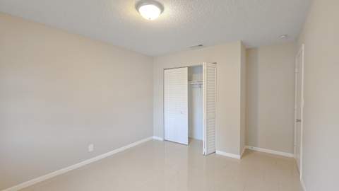 416 Lakeside Drive #129, Margate FL - photo 9 of 25