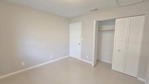 416 Lakeside Drive #129, Margate FL - photo 10 of 25