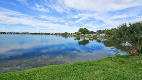 416 Lakeside Drive #129, Margate FL - photo 18 of 25