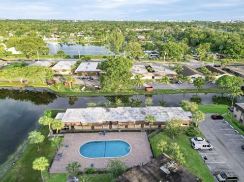 416 Lakeside Drive #129, Margate FL - photo 23 of 25