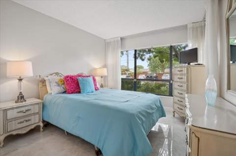 2307 SW 15th Street #1, Deerfield Beach FL - photo 8 of 27