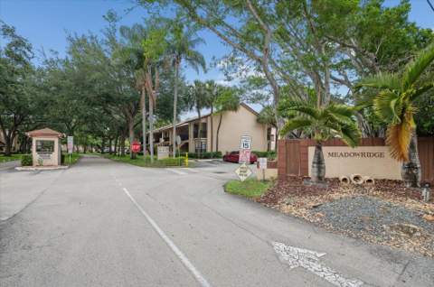 2307 SW 15th Street #1, Deerfield Beach FL - photo 20 of 27