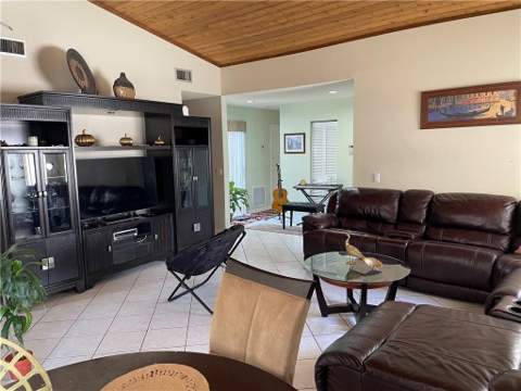 1231 SW 112th Avenue, Pembroke Pines FL - photo 11 of 18