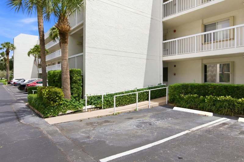 2 bedroom Condominium at 3146 Via Poinciana #407, Fountainview At Spring Lks Condo, Greenacres — photo 4