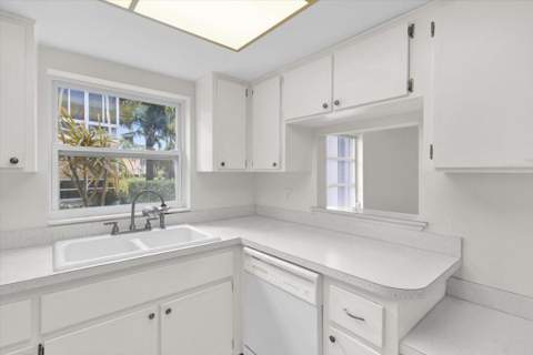 2950 SE Ocean Boulevard #14-1, Stuart FL - photo 12 of 41