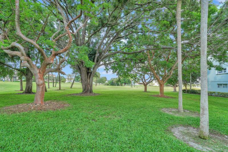 2 bedroom Condominium at 3005 Portofino Isle #N2, Portofino Village 1-C Condo, Coconut Creek — photo 2