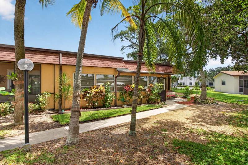 1 bedroom Villa at 2002 SW Natura Boulevard #B, Natura , Deerfield Beach — photo 2