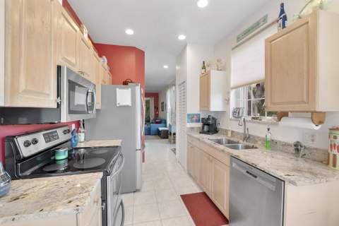 1950 Ne 7th St #105, Deerfield Beach FL - photo 18 of 58