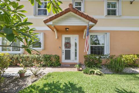 1950 Ne 7th St #105, Deerfield Beach FL - photo 6 of 58