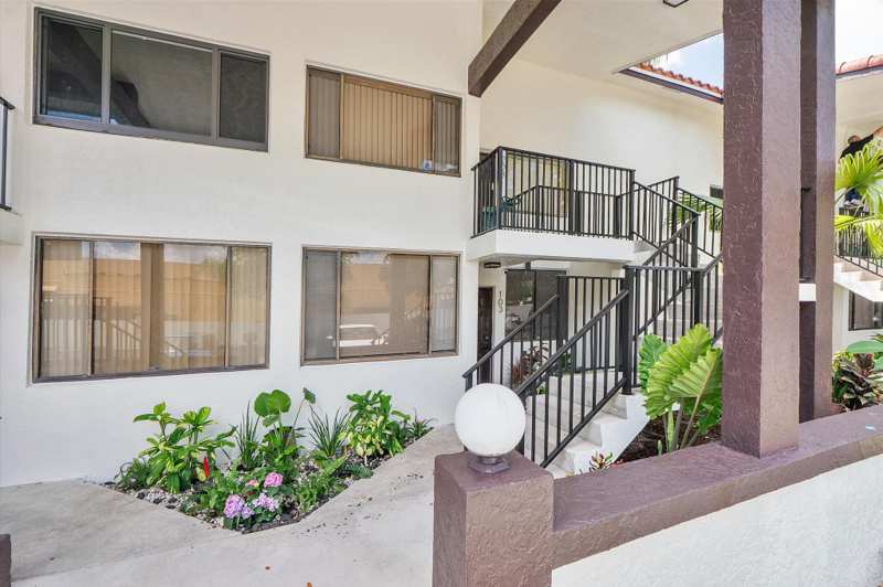 2 bedroom Condominium at 3100 NW 46th Street #203, Mira Lago, Oakland Park — photo 1