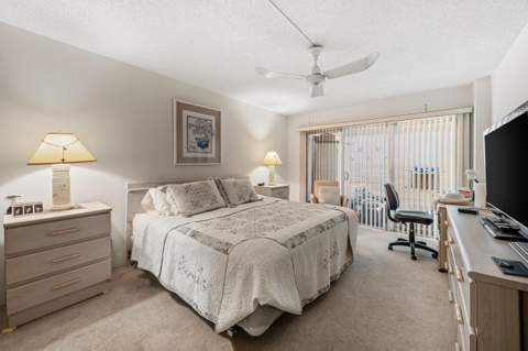 3755 Via Poinciana #502, Lake Worth FL - photo 14 of 31