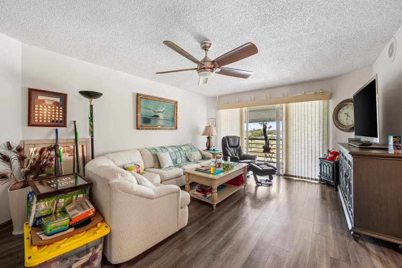 2 bedroom Condominium at 3755 Via Poinciana #502, Poinciana Place Condo 1,2,8 And 9, Lake Worth — photo 4