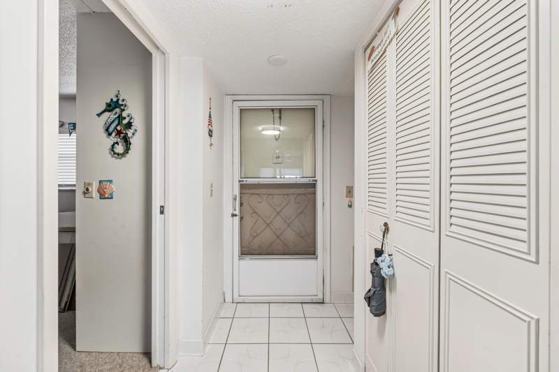 2 bedroom Condominium at 3755 Via Poinciana #502, Poinciana Place Condo 1,2,8 And 9, Lake Worth — photo 2
