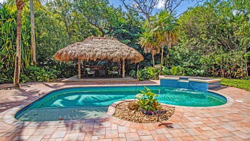 3 bedroom Single Family Residence at 5592 SE Reef Way, The Reef (Aka Colony Of Rocky Point), Stuart — photo 4
