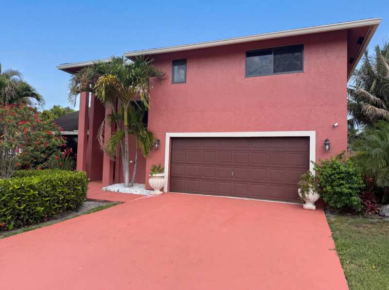 3 bedroom Single Family Residence at 118 Waterway, Crestwood Unit 1 Pl 3, Royal Palm Beach — photo 1