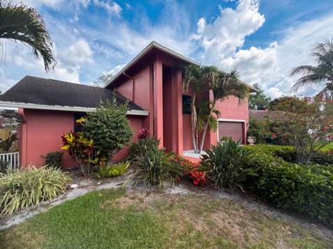 118 Waterway, Royal Palm Beach FL - photo 13 of 16