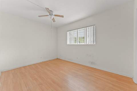 1950 Lake Osborne Drive #9, Lake Worth Beach FL - photo 8 of 19