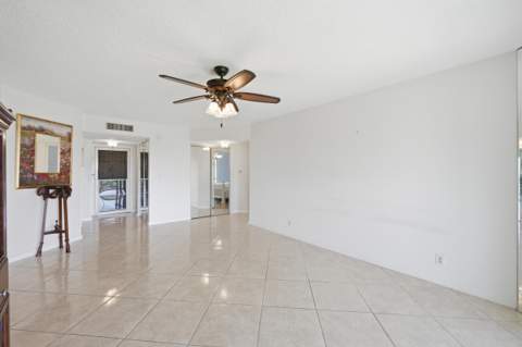 3836 Via Poinciana #603, Greenacres FL - photo 7 of 41