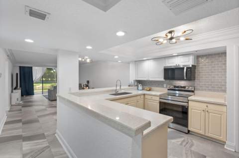 6562 Boca Del Mar Drive #124, Boca Raton FL - photo 7 of 49