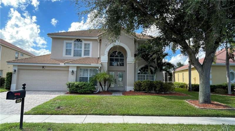 4 bedroom Single Family Residence at 3620 E Hamilton Key, Hamilton Bay Sec 1A And 1B, West Palm Beach — photo 2