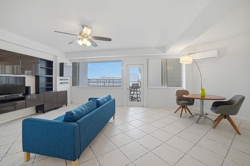 1 bedroom Stock Cooperative at 1900 S Ocean Drive #1706, Breakwater Towers Co-Op, Fort Lauderdale — photo 5