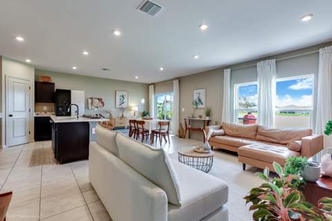 423 Acai Lane, Fort Pierce FL - photo 12 of 40