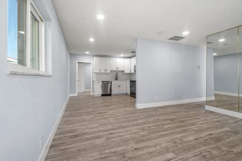 2923 NW 48th Street, Fort Lauderdale FL - photo 9 of 27