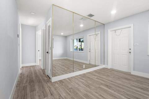 2923 NW 48th Street, Fort Lauderdale FL - photo 13 of 27