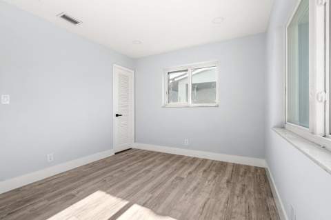 2923 NW 48th Street, Fort Lauderdale FL - photo 17 of 27