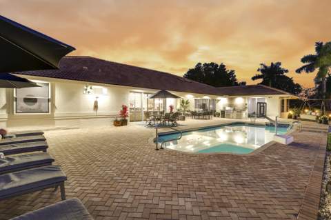 8667 Steeplechase Drive, Palm Beach Gardens FL - photo 6 of 128