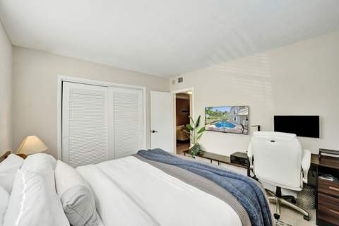 510 NE 17th Avenue #103, Fort Lauderdale FL - photo 22 of 32