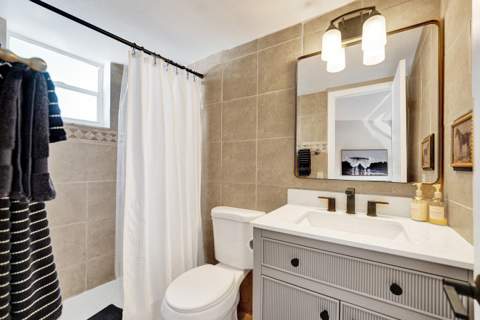 510 NE 17th Avenue #103, Fort Lauderdale FL - photo 13 of 32