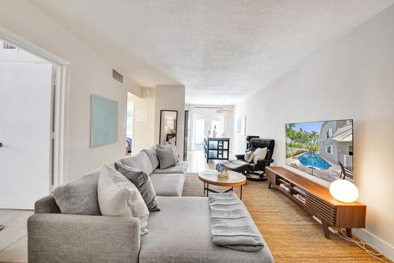 2 bedroom Condominium at 510 NE 17th Avenue #103, Elizabethan Condo, Fort Lauderdale — photo 5