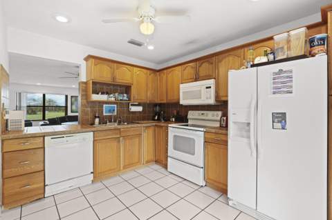 12970 Dartford Trail #6, Wellington FL - photo 14 of 44