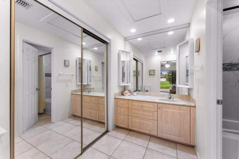 6886 Tiburon Circle, Boca Raton FL - photo 15 of 34