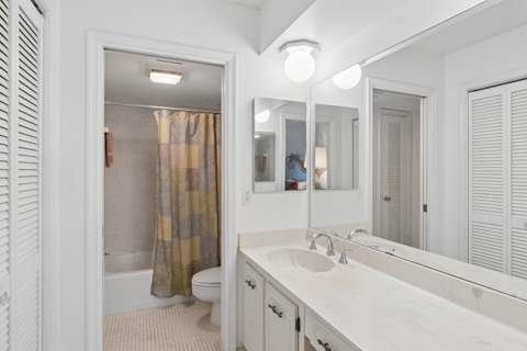 250 John F Kennedy Drive #202, Atlantis FL - photo 21 of 24