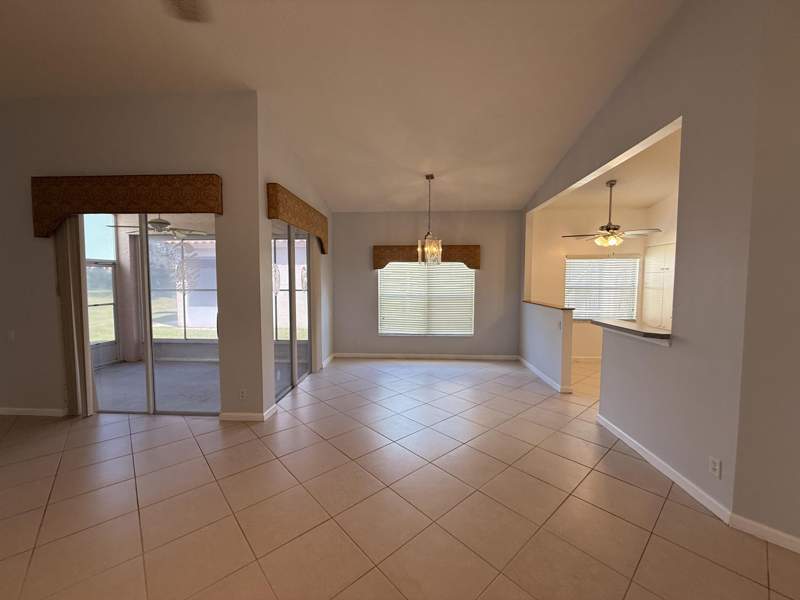 2 bedroom Single Family Residence at 633 NW Whitfield Way, Cascades At St Lucie West Phase 1 , Port St. Lucie — photo 5