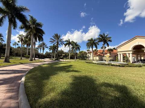 633 NW Whitfield Way, Port St. Lucie FL - photo 16 of 30