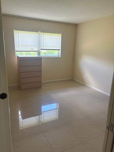 2511 W Barkley Dr Drive #F, West Palm Beach FL - photo 6 of 13