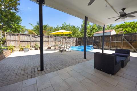 4357 NW 6 Avenue, Deerfield Beach FL - photo 19 of 48