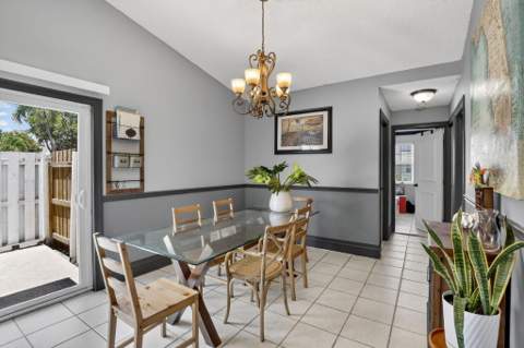 13970 Oaklawn Place, Davie FL - photo 14 of 53