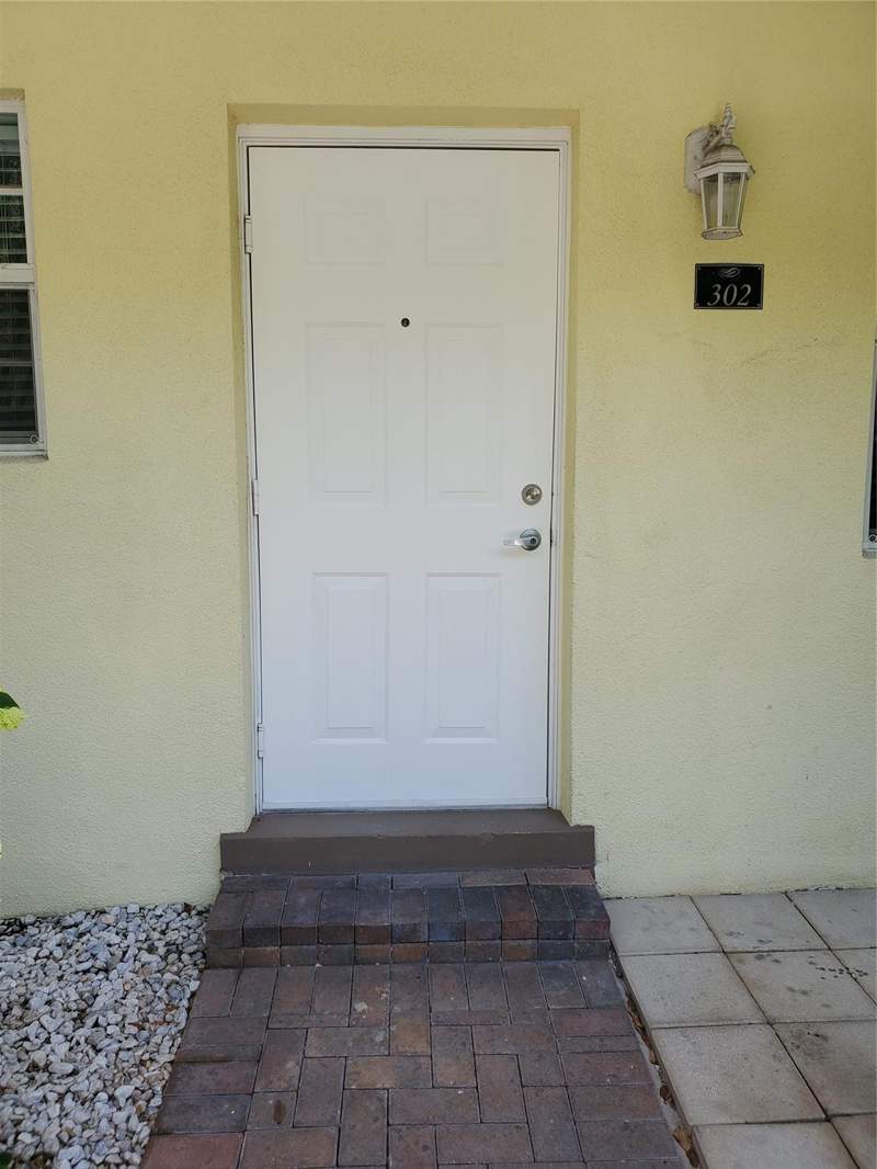 2 bedroom Condominium at 2660 NE 8th Avenue #302, Grove At Wilton Manors Condo, Wilton Manors — photo 2