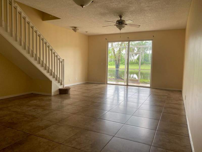 3 bedroom Townhouse at 2253 Salerno Circle #2253, Sectors 3 & 4 Boundary Plat, Weston — photo 4