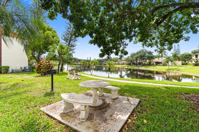 2 bedroom Condominium at 4996 Sable Pine Circle #A1, Pine Ridge At Haverhill Condo, West Palm Beach — photo 1