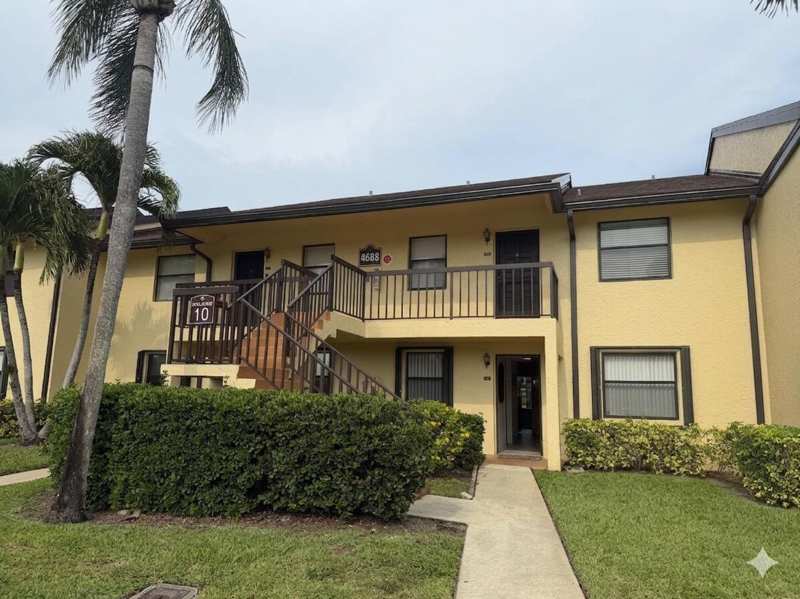 2 bedroom Condominium at 4688 Lucerne Lakes Blvd Boulevard #104, Lucerne Greens Condo, Lake Worth — photo 1