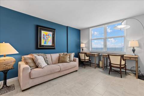 4511 S Ocean Boulevard #805, Highland Beach FL - photo 17 of 47