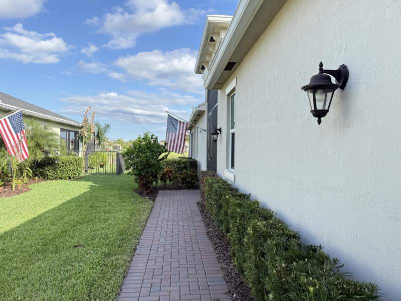 3 bedroom Villa at 12845 SW Lake Fern Circle, Lakepark At Tradition Plat 3, Port St. Lucie — photo 4