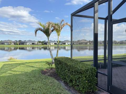 12845 SW Lake Fern Circle, Port St. Lucie FL - photo 9 of 38
