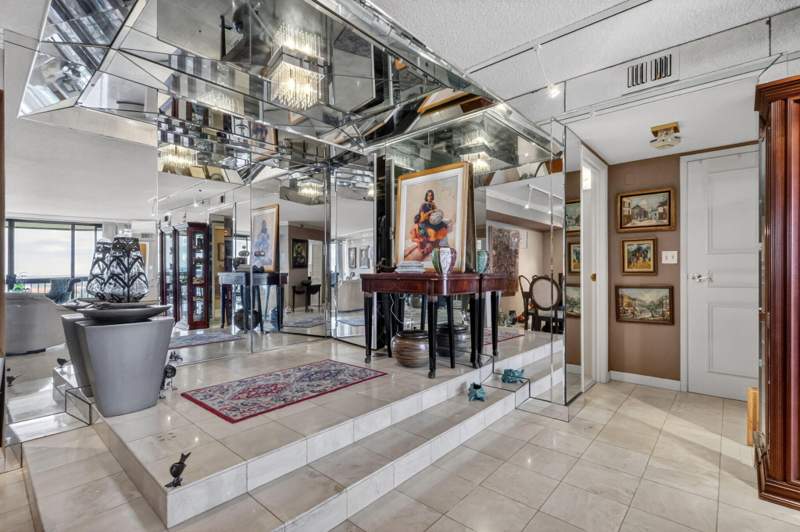 2 bedroom Condominium at 1900 Consulate Place #1705, Consulate Condo, West Palm Beach — photo 4