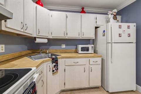 5773 La Paseos Drive #D-2, Greenacres FL - photo 10 of 21